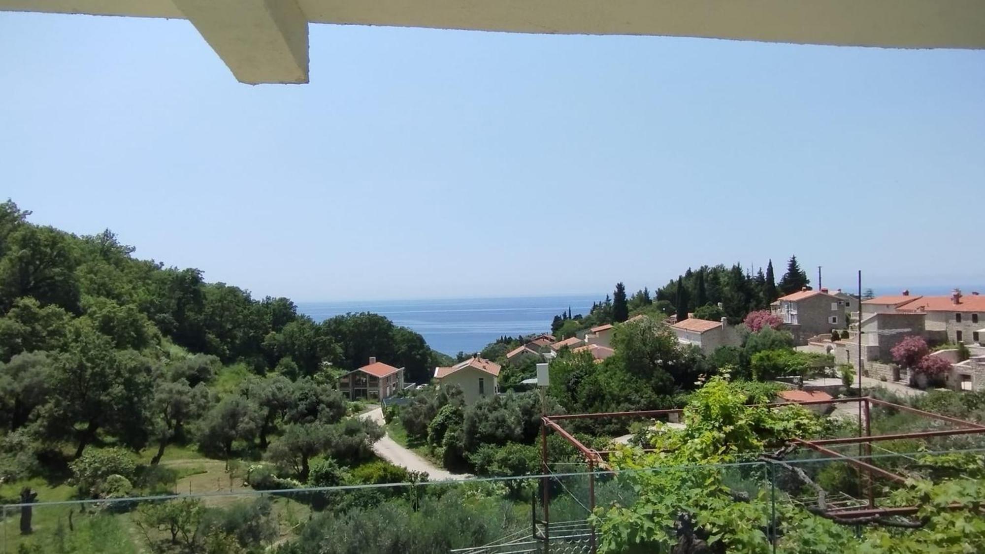 Apartments Djedovic 2 Petrovac Eksteriør bilde