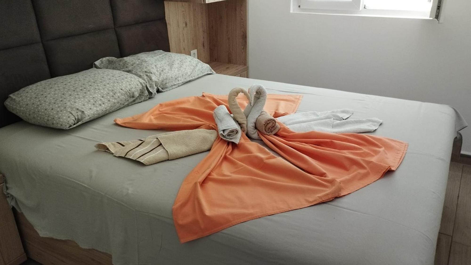 Apartments Djedovic 2 Petrovac Eksteriør bilde