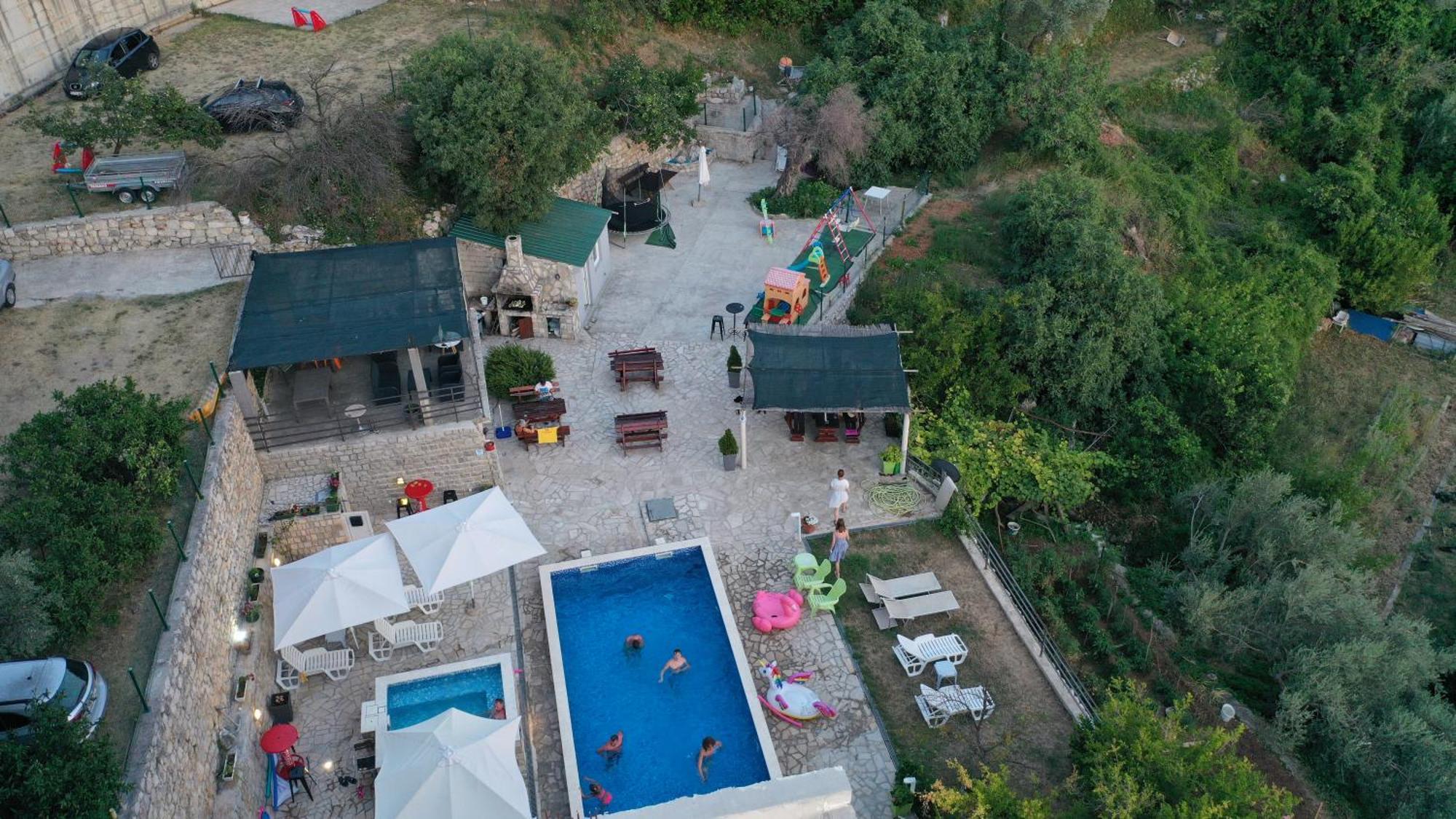 Apartments Djedovic 2 Petrovac Eksteriør bilde