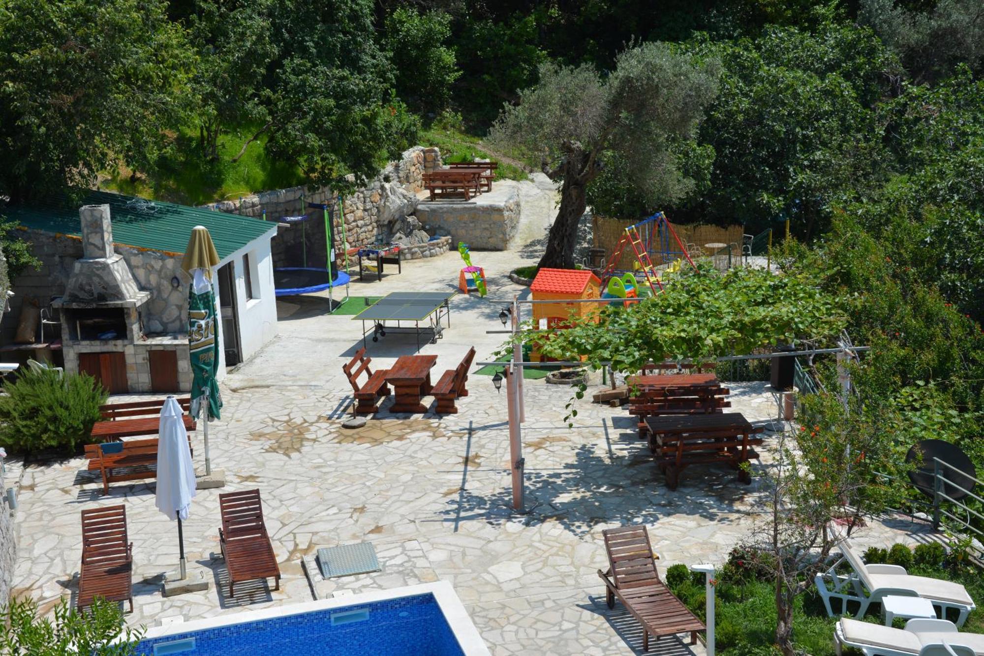 Apartments Djedovic 2 Petrovac Rom bilde