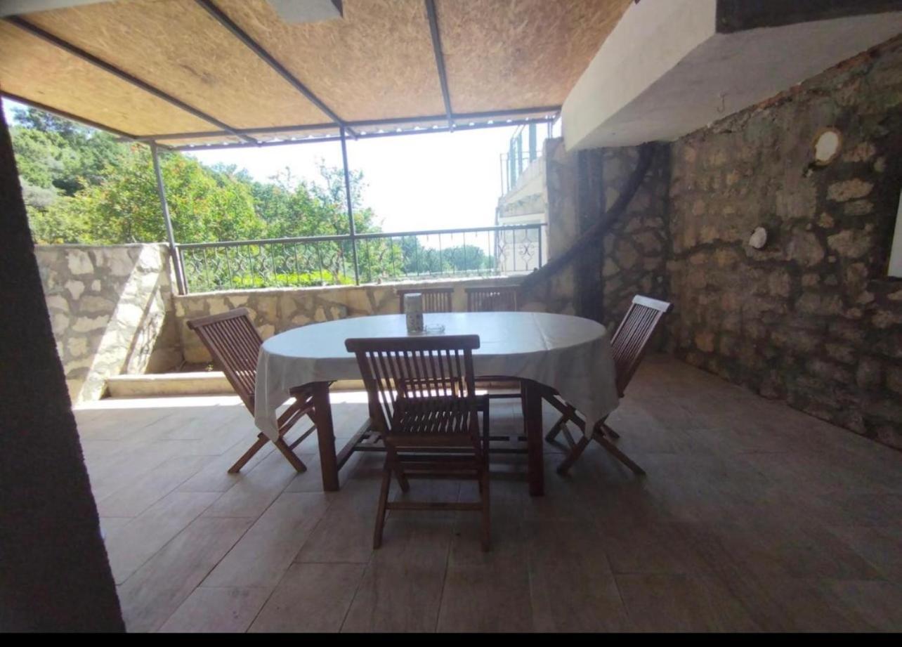 Apartments Djedovic 2 Petrovac Eksteriør bilde