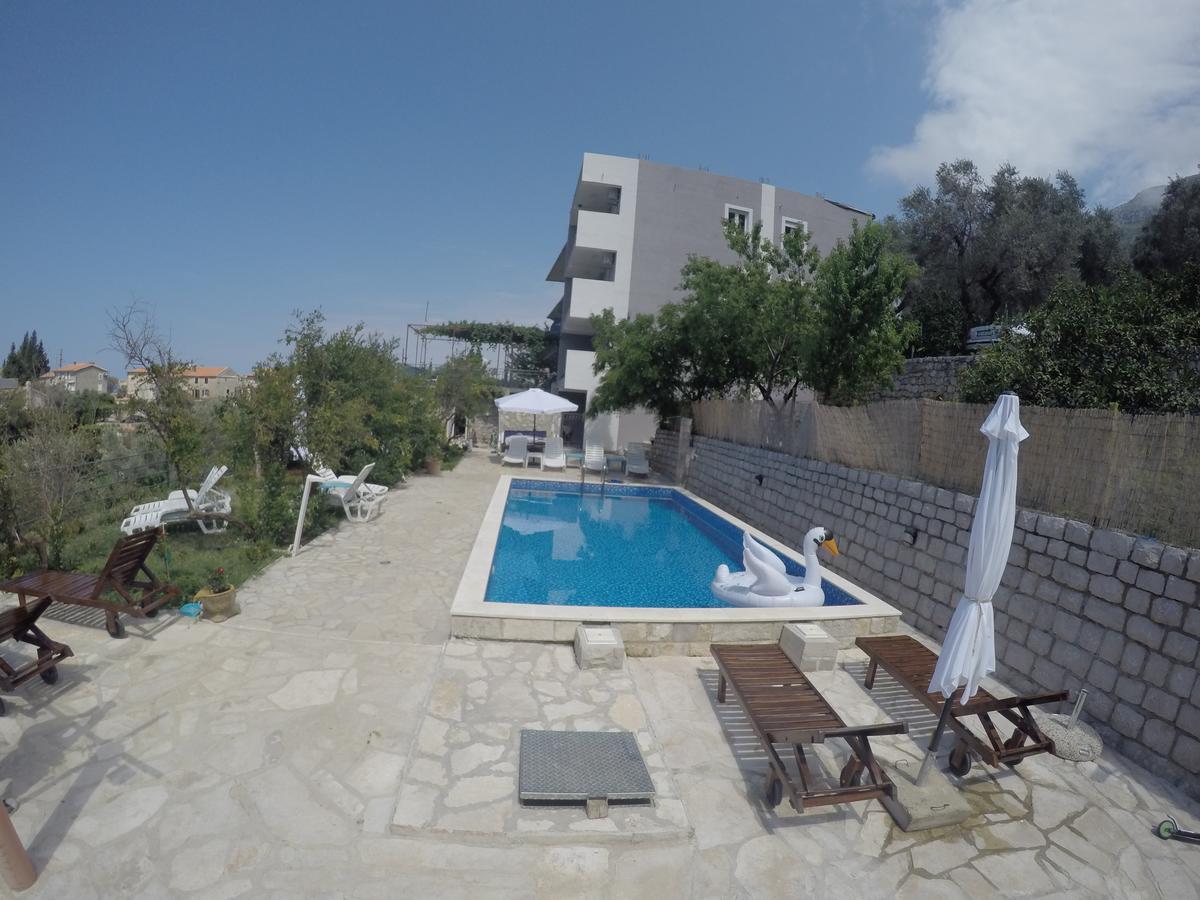 Apartments Djedovic 2 Petrovac Eksteriør bilde