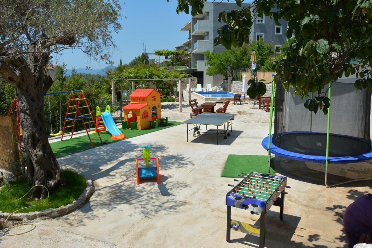 Apartments Djedovic 2 Petrovac Eksteriør bilde